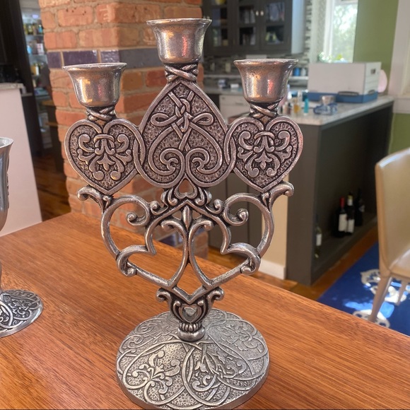 Kimberly McSparren Forevermore Celtic Knot set - Picture 6 of 7